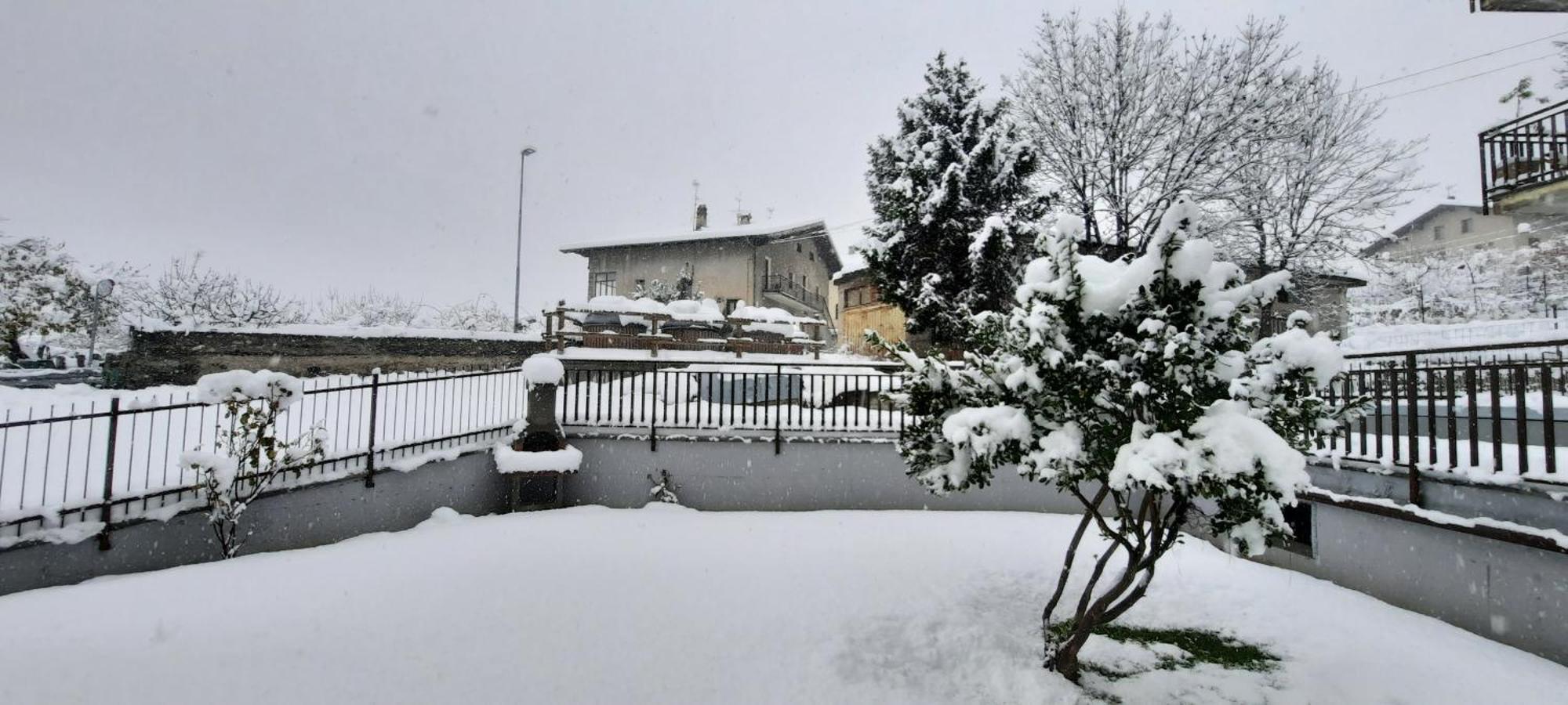 A Casa Di Vera - Vivi La Tua Valle D'Aosta Nus Exterior foto